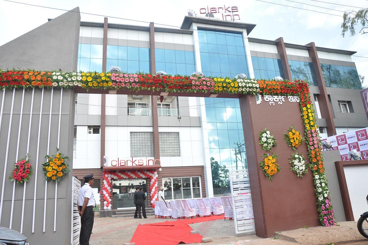 Clarks Inn Bagalkot Exterior photo