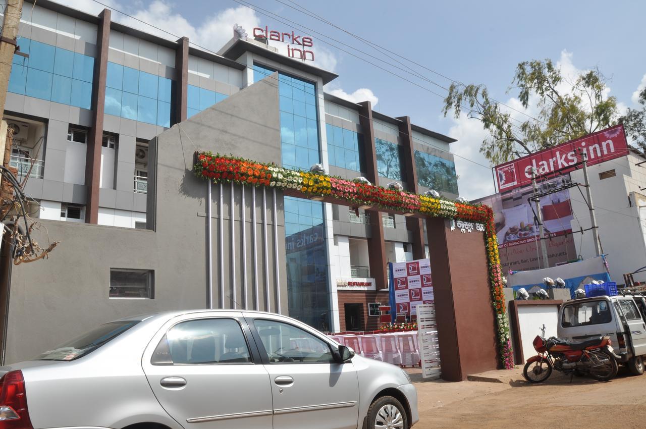 Clarks Inn Bagalkot Exterior photo